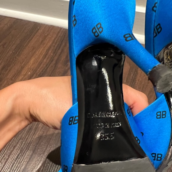 BALENCIAGA KNIFE MULES SIZE 36.5 BB LOGO SATIN ONLY USED TWO TIMES - Picture 9 of 9